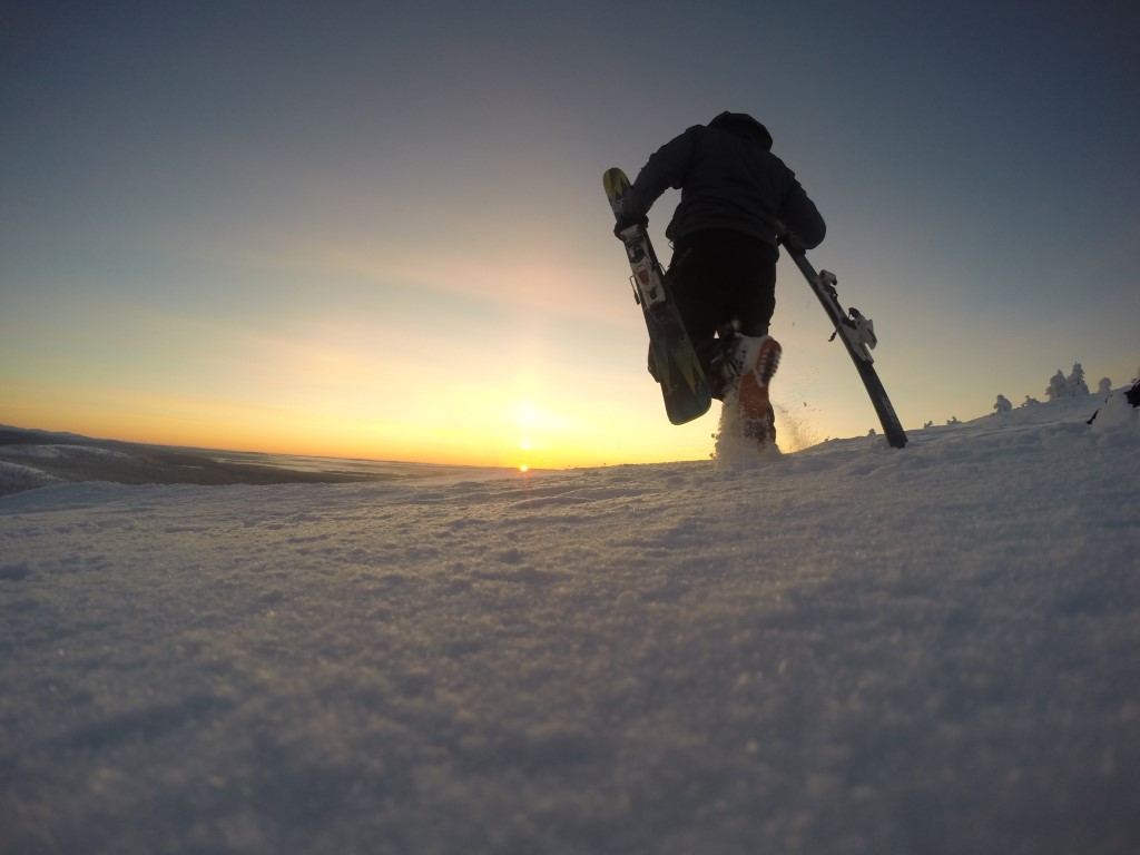Alpland Lapland winter skiing evening